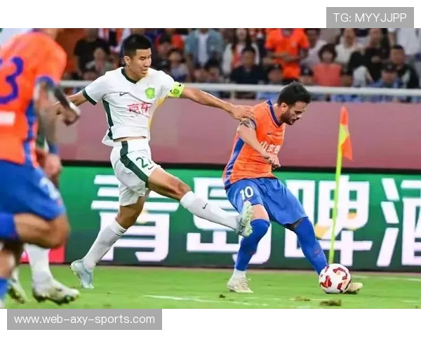 山东泰山强势迎战劲旅巅峰对决再掀中超激情风暴 山东泰山强势迎战劲旅巅峰对决再掀中超激情风暴