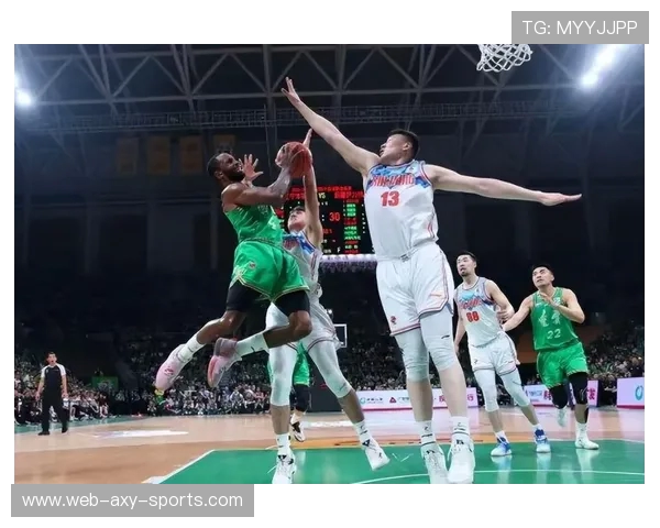 辽宁本钢与新疆广汇激烈对决 双方实力对比与赛季前景分析 辽宁本钢与新疆广汇激烈对决 双方实力对比与赛季前景分析