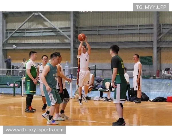 篮球点燃青春激情展现团队力量谱写拼搏与梦想新篇章 篮球点燃青春激情展现团队力量谱写拼搏与梦想新篇章