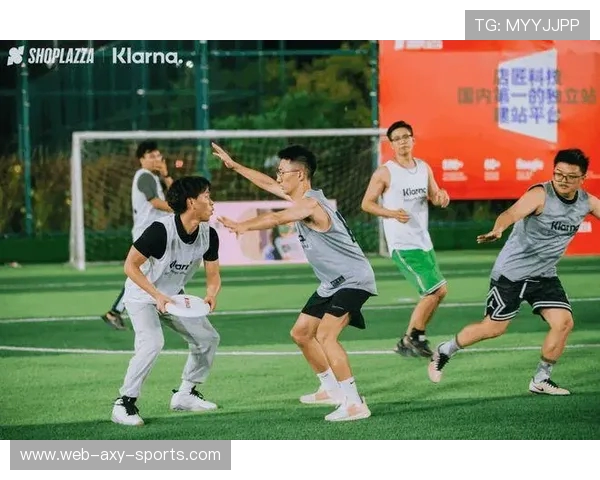 重庆飞盘队灵活性引发热议球场表现与战术选择的深度探讨