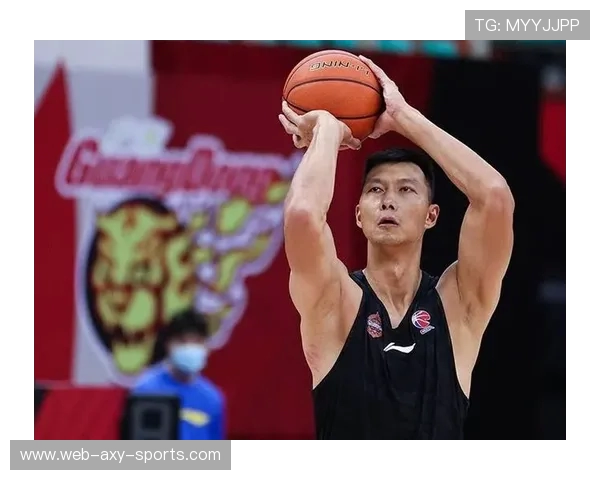 易建联再续篮球传奇展现中国男篮精神力量与不懈奋斗 易建联再续篮球传奇展现中国男篮精神力量与不懈奋斗