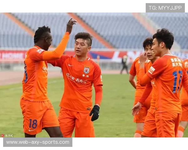 国安与鲁能激战正酣西塞精彩进球助力球队争胜 国安与鲁能激战正酣西塞精彩进球助力球队争胜